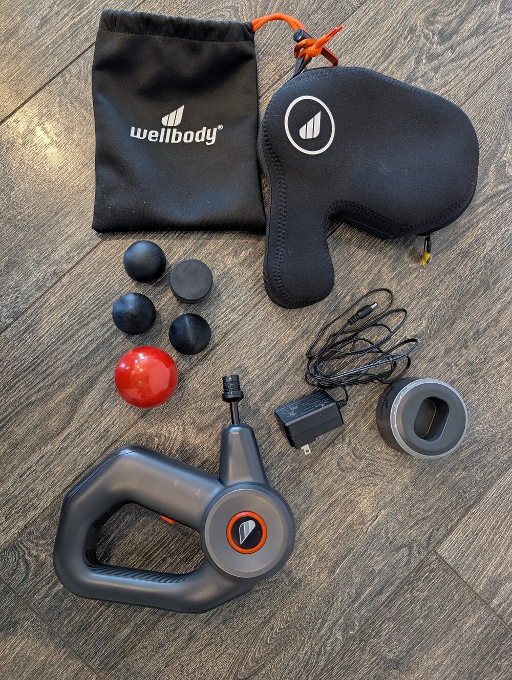 Wellbody Deep Tissue Massage gun W/Heat 3 Speeds